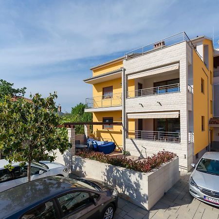 Apartment Goran Rovigno Esterno foto