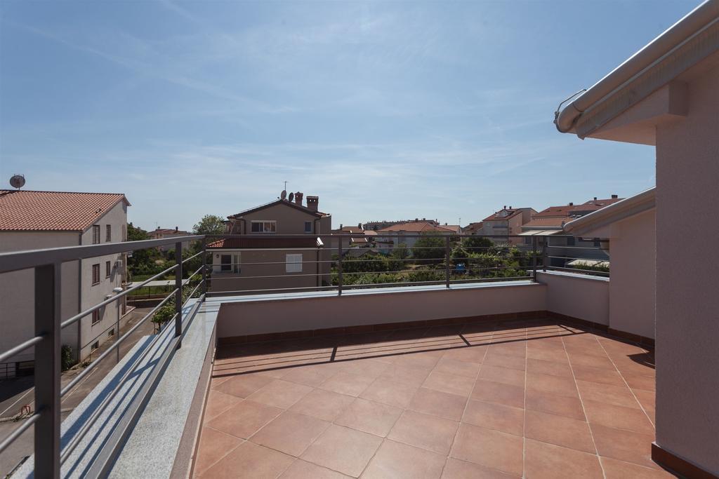 Apartment Goran Rovigno Esterno foto