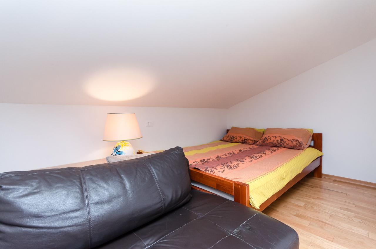 Apartment Goran Rovigno Esterno foto