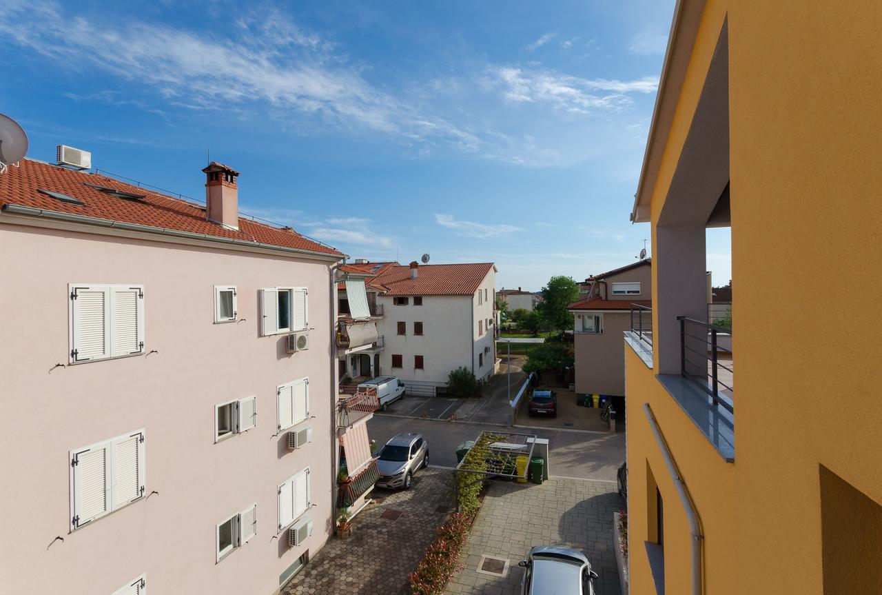 Apartment Goran Rovigno Esterno foto
