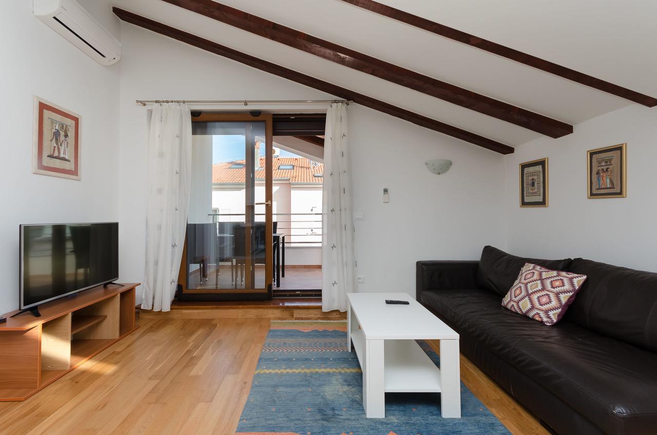 Apartment Goran Rovigno Esterno foto